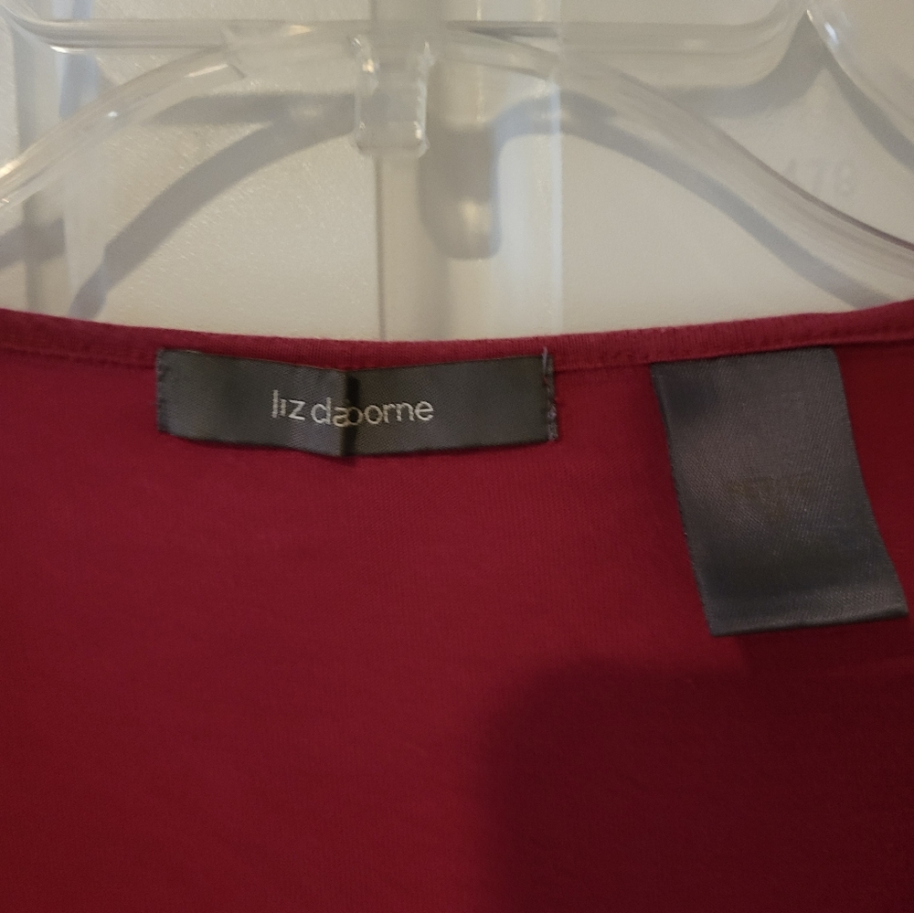 Liz Claiborne Beaded Crocheted Neckline Womens Shirt Size Small - Picture 3 of 4